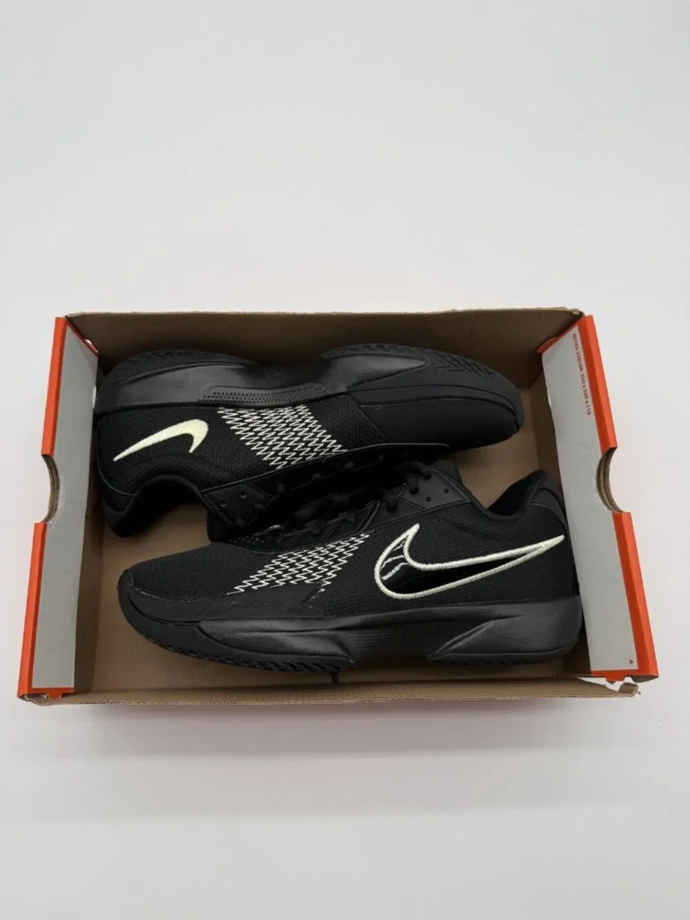 New Nike Air Zoom G.T. Cut Academy Shoes Men's Size 10 Basketball FB2599 011